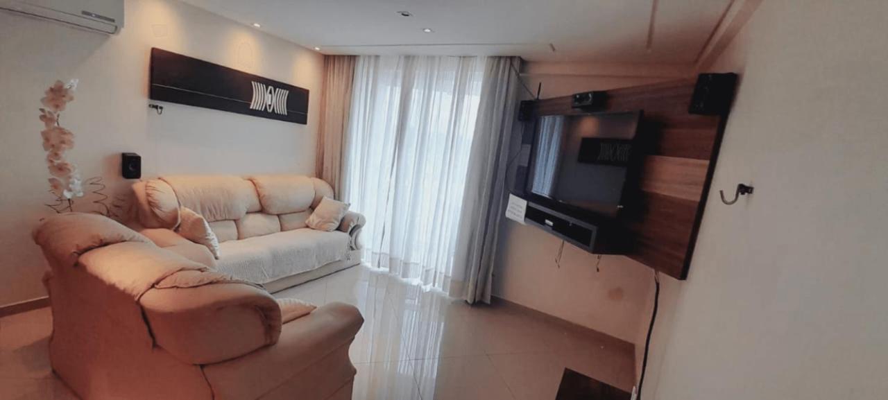 Lindo Apartamento No Coracao Da Cidade - Apartamento Inteiro Ou Seja Nao E Compartilhado Com Outras Pessoas - Perto De Tudo - 2 Quartos - Ar Condicionado - Churrasqueira - Cozinha Completa - 120 Metros Quadrados Ao Todo - Quartos Com 12 Metros Quadra Uniao Da Vitoria Ngoại thất bức ảnh